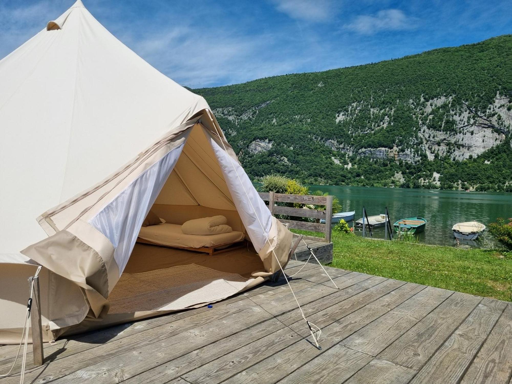 Camping Le Hameau Des Pecheurs Hotel Novalaise Room photo